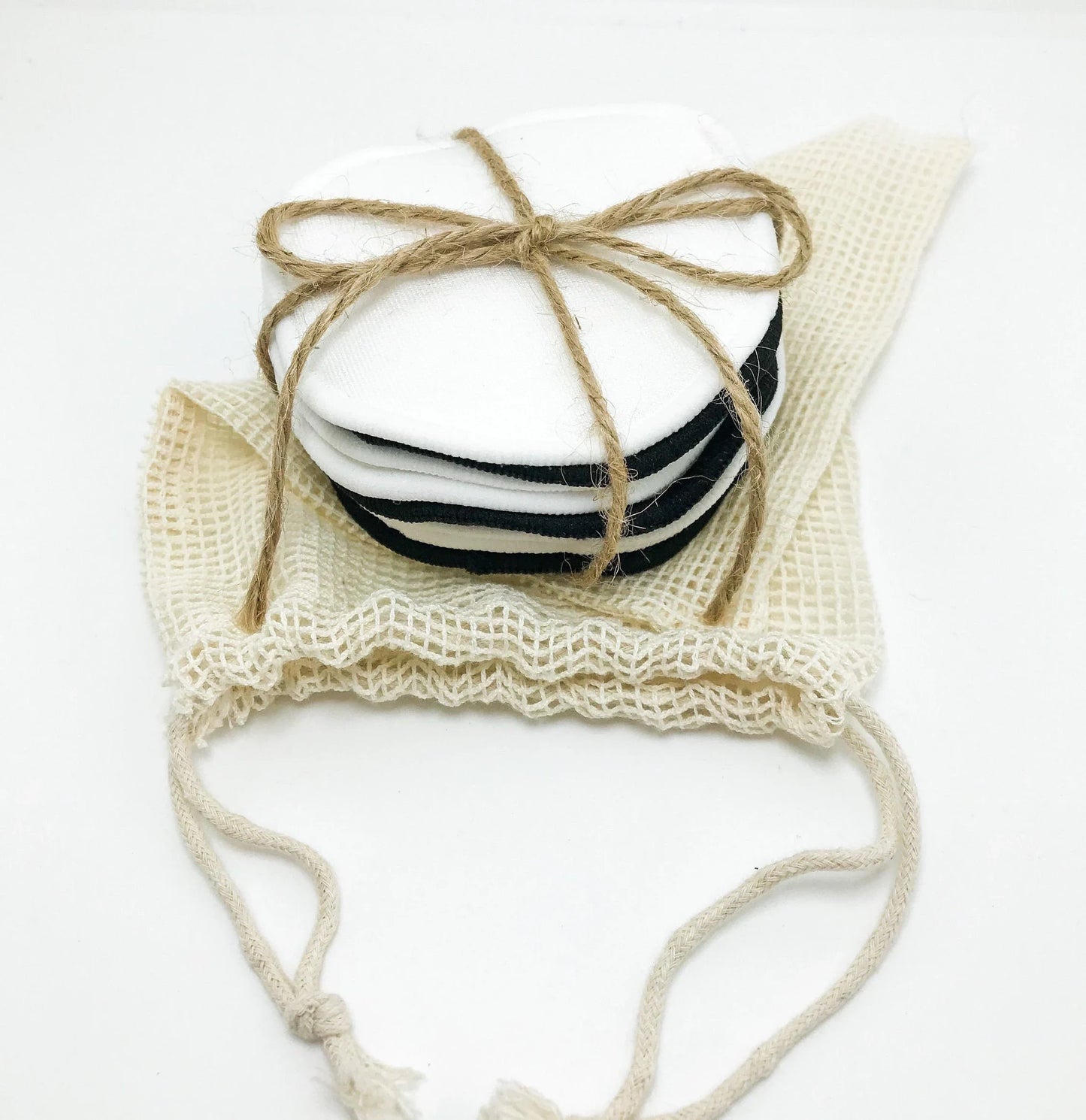 10 genanvendelige ansigtspads i økologisk bambus og bomuld – zero waste, plastikfri makeupfjerner + vaskepose i økologisk bomuld